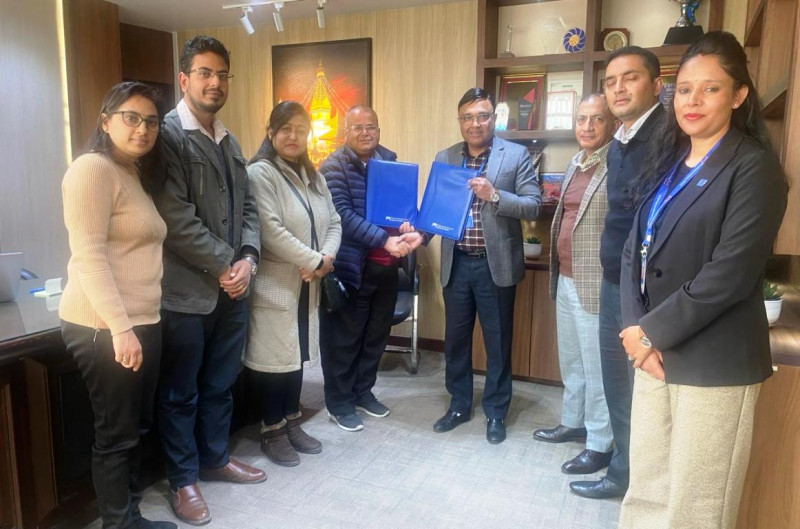 माछापुच्छ्रे बैंकले तीन प्रदेशका तीन सरकारी विद्यालयलाई सहयोग गर्ने